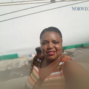 Meet your Posher, Tennille